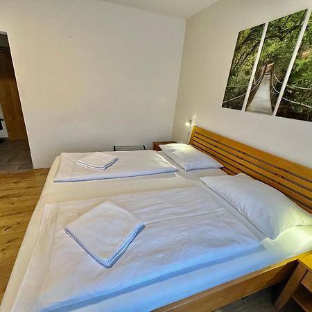 Bed and Breakfast Haus Maria Fusch an der Glocknerstraße Esterno foto